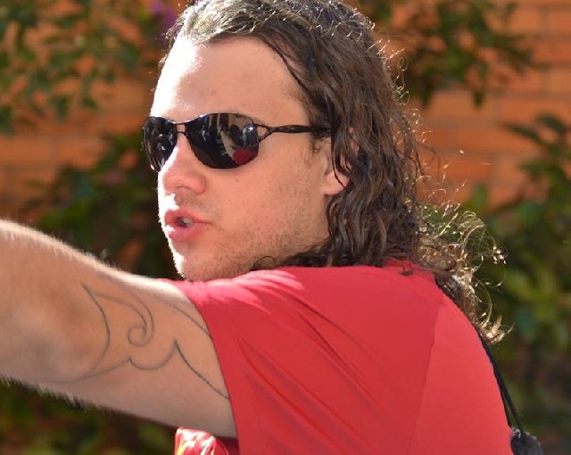 Aulas particulares de guitarra com Ricky Franco