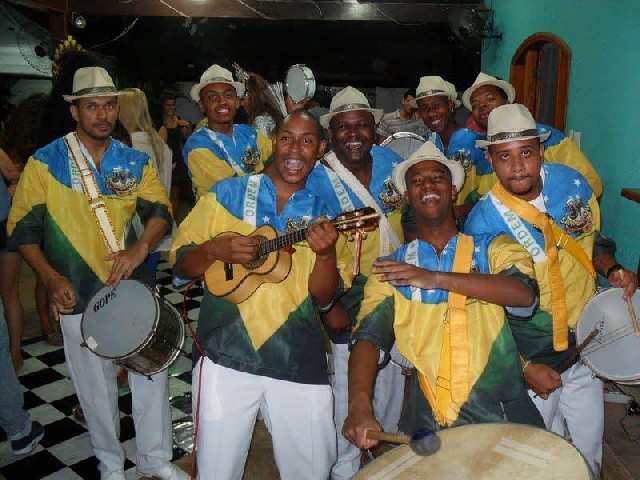 Foto 1 - Mini escola de samba para eventos