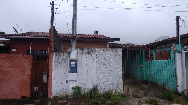 Foto 1 - CARAGUATATUBA - Casa 02 Dorm no INDAI, Sem Fiador