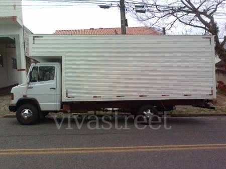 Encomendas e transporte de carga 2135-5962